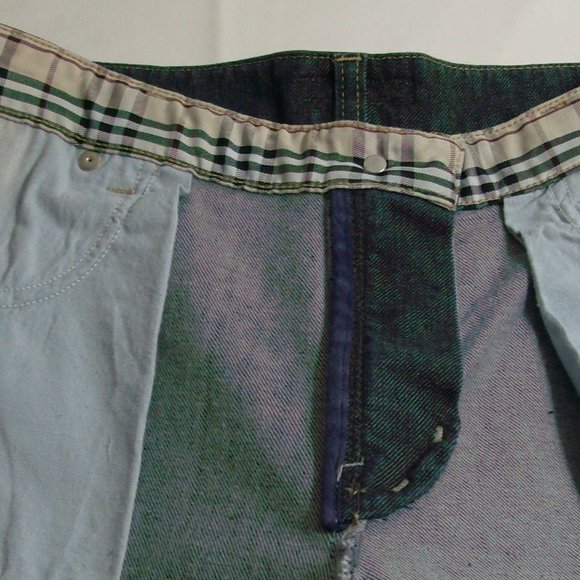 Burberry Jean with Nova Check leg trim.  Size 10.  Never worn, tags attached - Picture 8 of 10